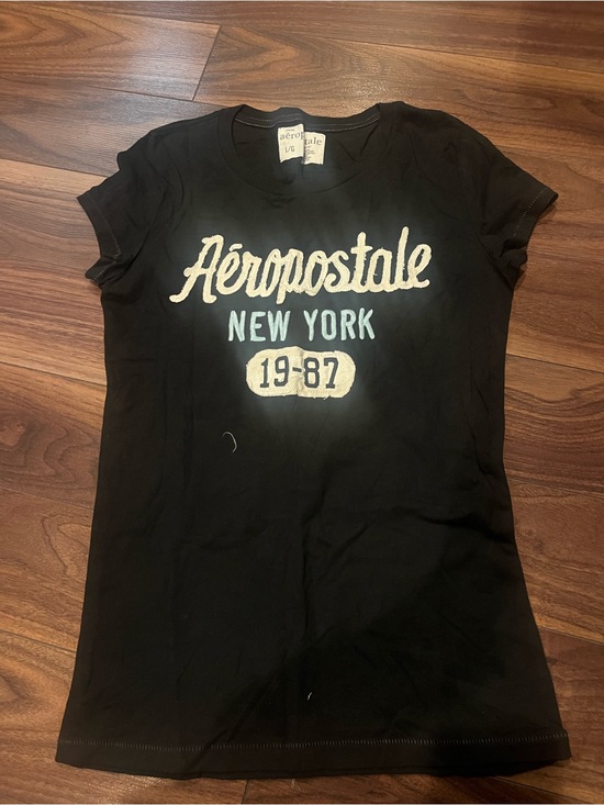 Aeropostale Tops - Aeropostale Black Graphic 'Aeropostale New York 19-87' Short Sleeve Tee